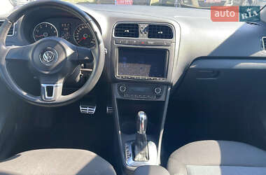Хэтчбек Volkswagen Polo 2011 в 