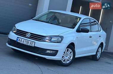 Седан Volkswagen Polo 2018 в Виннице