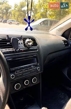 Хетчбек Volkswagen Polo 2014 в 