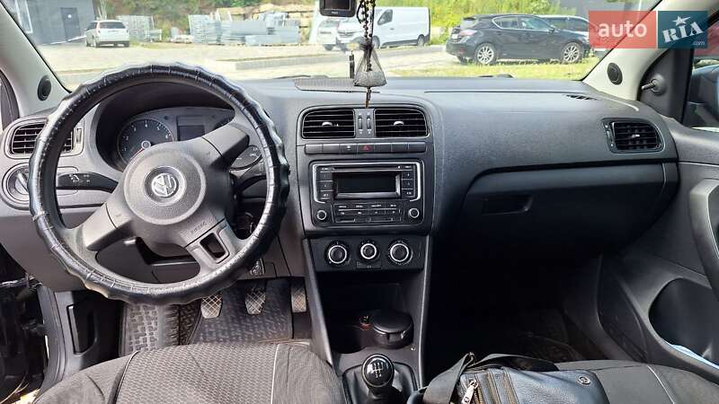 Седан Volkswagen Polo 2012 в Львове