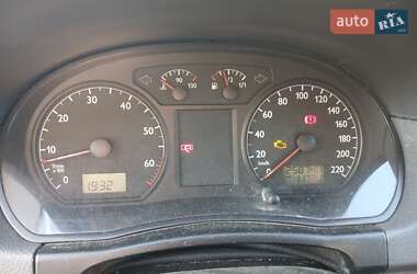 Хетчбек Volkswagen Polo 2002 в 