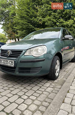 Хэтчбек Volkswagen Polo 2006 в Львове
