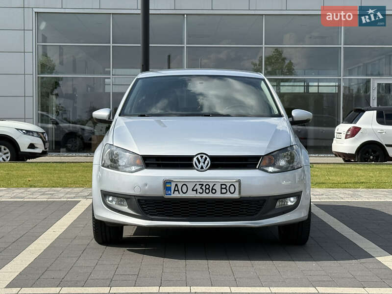 Хэтчбек Volkswagen Polo 2010 в Мукачево