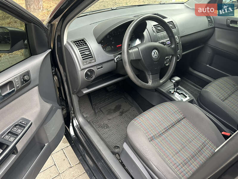 Хэтчбек Volkswagen Polo 2008 в Днепре