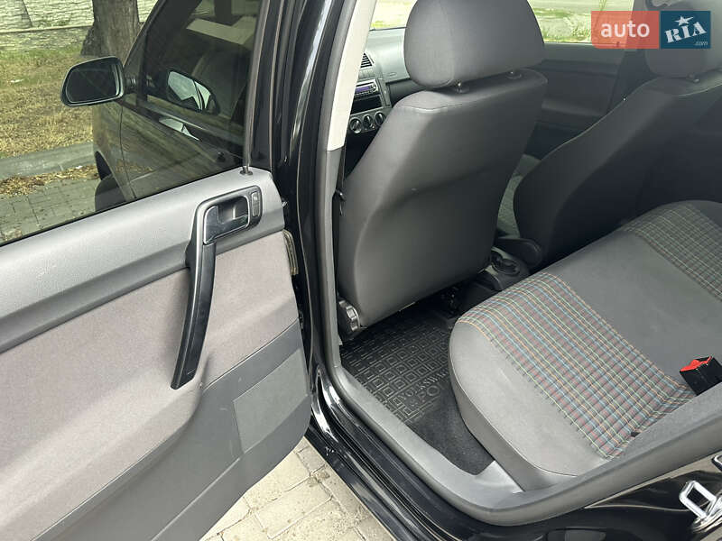Хэтчбек Volkswagen Polo 2008 в Днепре