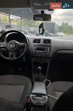 Седан Volkswagen Polo 2013 в 