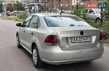 Седан Volkswagen Polo 2013 в 