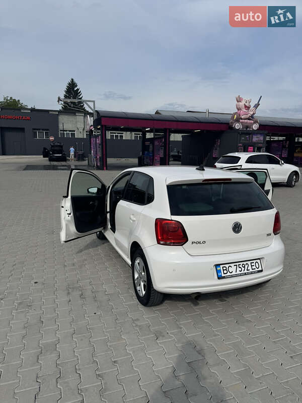 Хетчбек Volkswagen Polo 2013 в Львові
