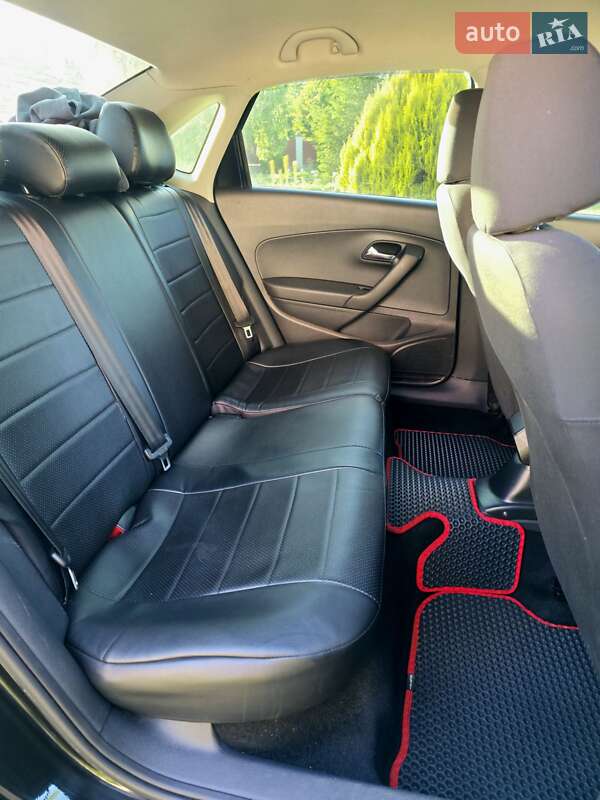 Седан Volkswagen Polo 2013 в Киеве фото 26 Седан Volkswagen Polo 2013 в Киеве