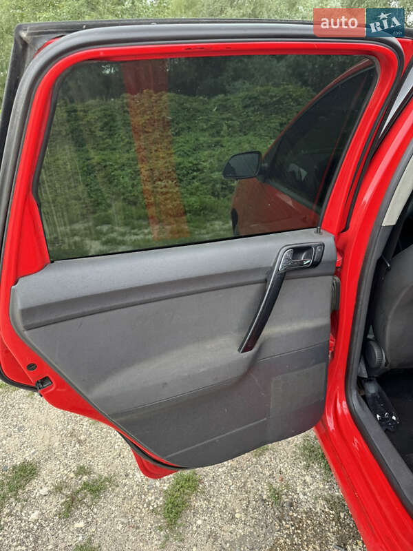 Хэтчбек Volkswagen Polo 2007 в Киеве