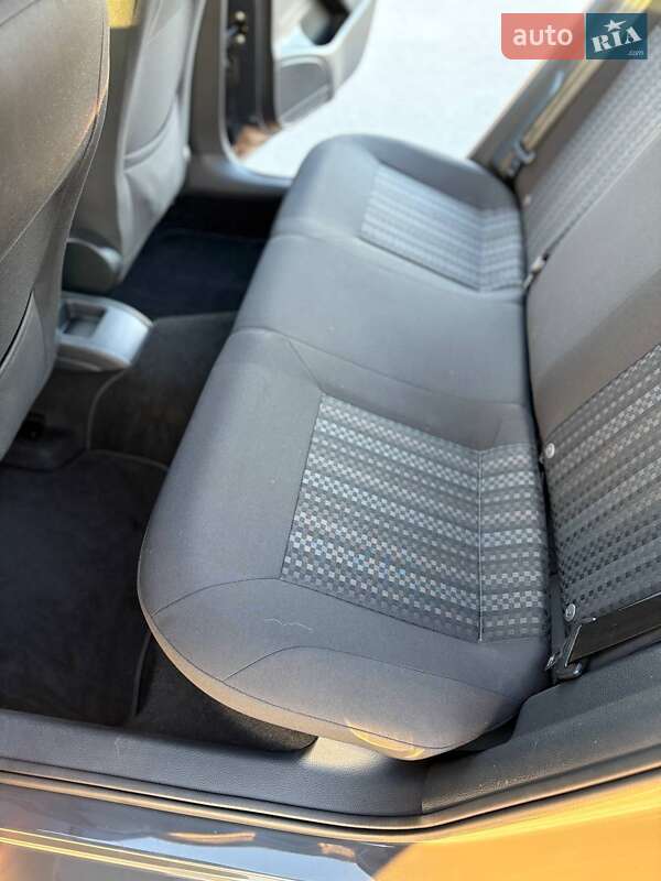 Седан Volkswagen Polo 2017 в Львове