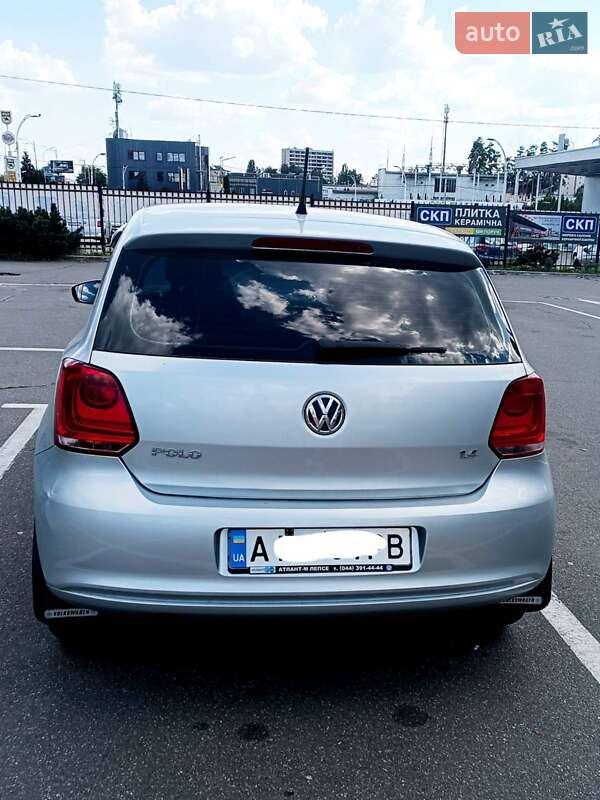 Хетчбек Volkswagen Polo 2011 в Києві
