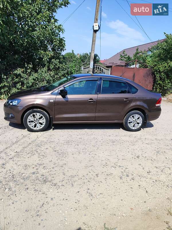 Седан Volkswagen Polo 2014 в Николаеве фото 11 Седан Volkswagen Polo 2014 в Николаеве