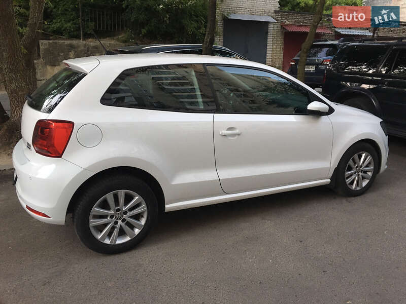 Хетчбек Volkswagen Polo 2014 в Львові