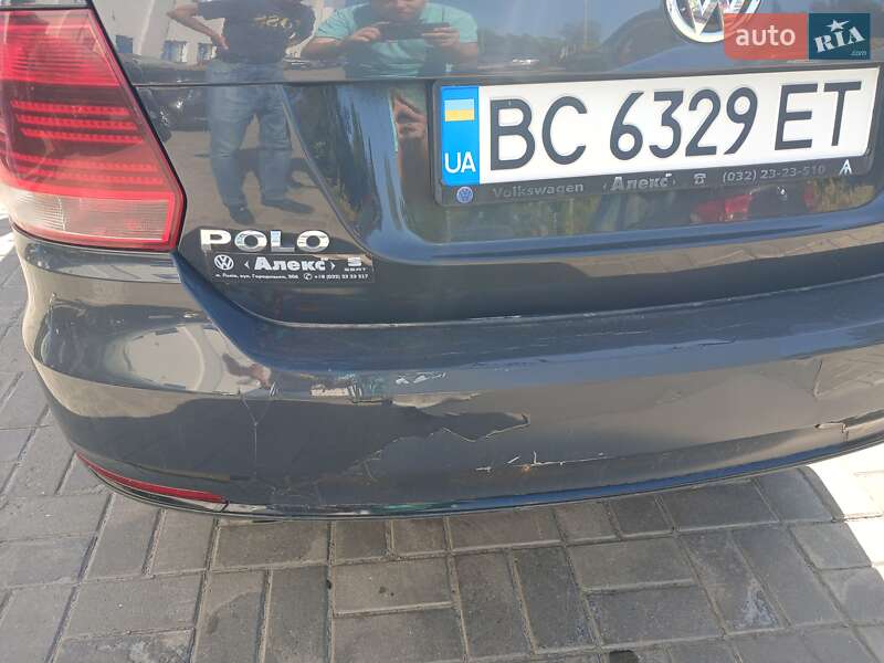 Седан Volkswagen Polo 2017 в Львове