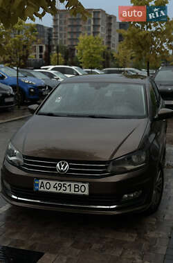 Седан Volkswagen Polo 2017 в Ужгороде