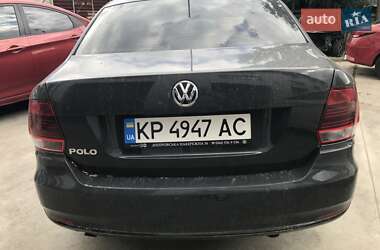 Седан Volkswagen Polo 2016 в Киеве