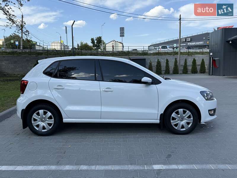 Хетчбек Volkswagen Polo 2013 в Хмельницькому