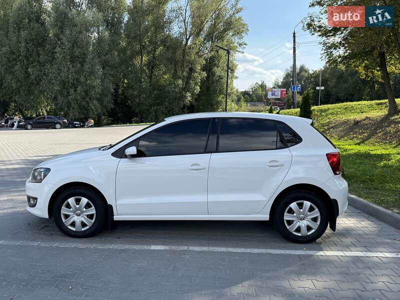 Хетчбек Volkswagen Polo 2013 в Хмельницькому