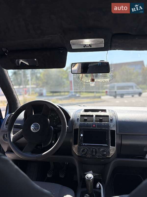 Хетчбек Volkswagen Polo 2003 в Запоріжжі