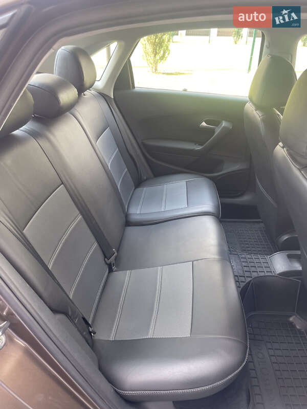 Седан Volkswagen Polo 2018 в Дніпрі