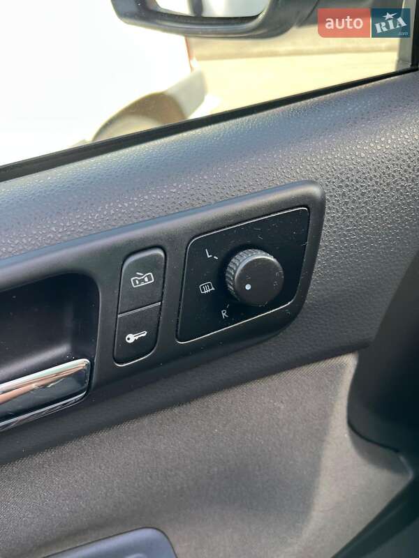 Хэтчбек Volkswagen Polo 2008 в Стрые