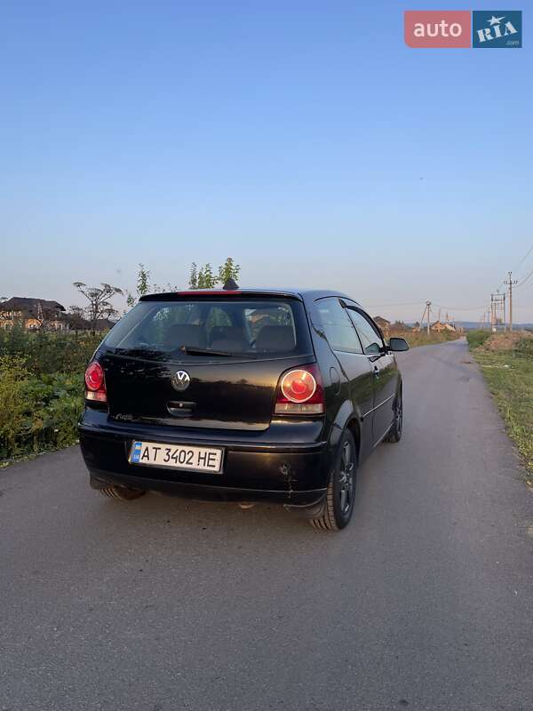 Хетчбек Volkswagen Polo 2005 в Івано-Франківську