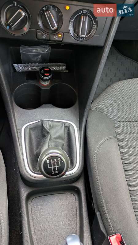 Хетчбек Volkswagen Polo 2011 в Львові фото 40 Хетчбек Volkswagen Polo 2011 в Львові