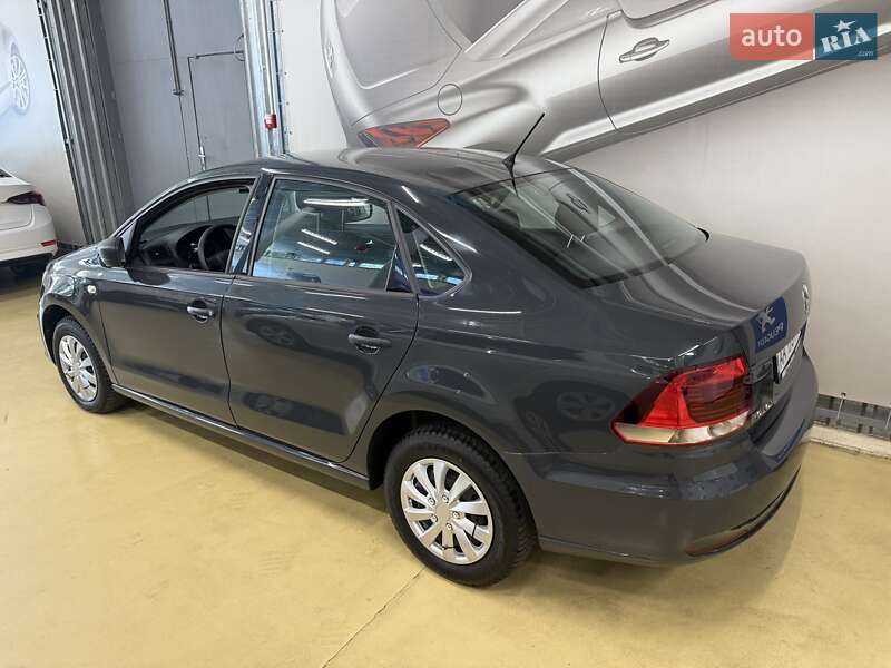 Седан Volkswagen Polo 2017 в Киеве фото 6 Седан Volkswagen Polo 2017 в Киеве