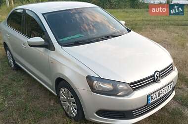 Седан Volkswagen Polo 2013 в Києві