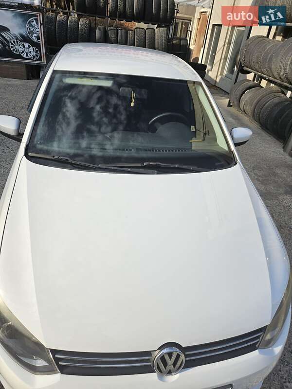 Седан Volkswagen Polo 2012 в Днепре