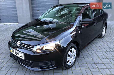 Седан Volkswagen Polo 2012 в Доброполье