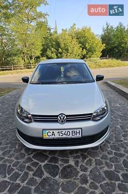 Седан Volkswagen Polo 2012 в Корсунь-Шевченківському
