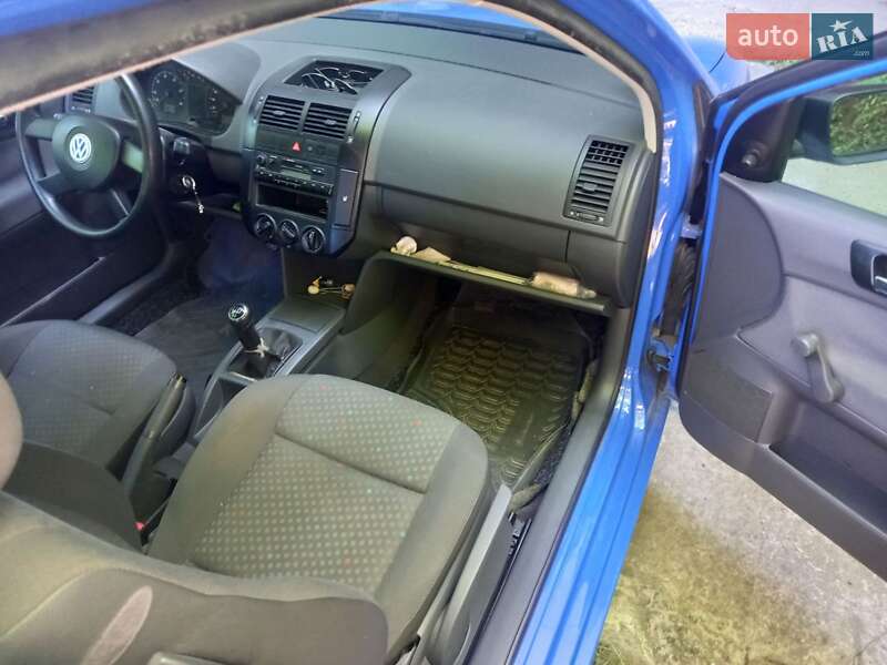 Хетчбек Volkswagen Polo 2001 в Львові
