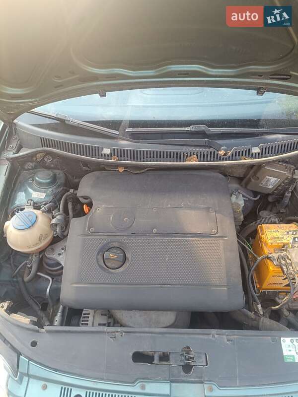 Хетчбек Volkswagen Polo 2006 в Белзі