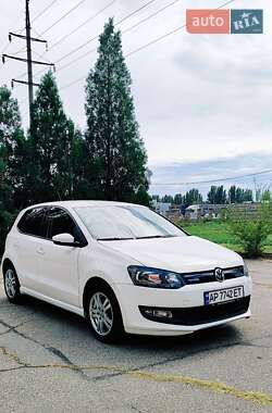 Хетчбек Volkswagen Polo 2014 в Запоріжжі