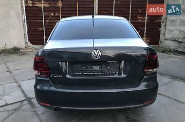 Седан Volkswagen Polo 2016 в Києві