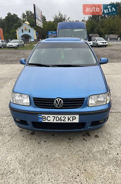 Хэтчбек Volkswagen Polo 2000 в Новояворовске