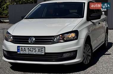 Седан Volkswagen Polo 2018 в Днепре