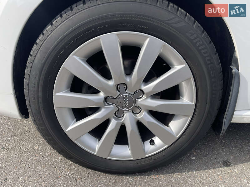 Седан Volkswagen Polo 2013 в Харькове фото 10 Седан Volkswagen Polo 2013 в Харькове