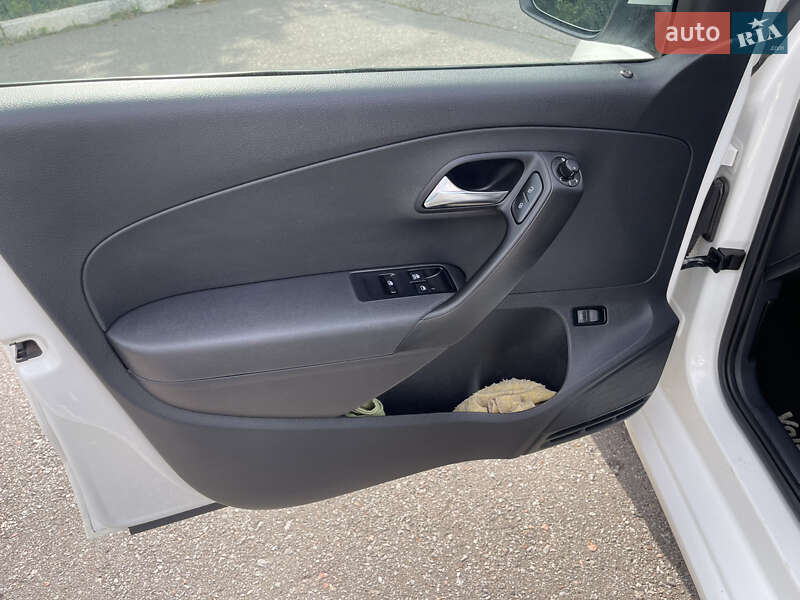 Седан Volkswagen Polo 2013 в Харькове фото 15 Седан Volkswagen Polo 2013 в Харькове