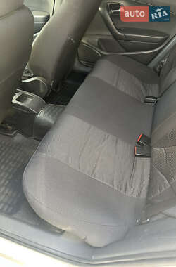 Седан Volkswagen Polo 2012 в 