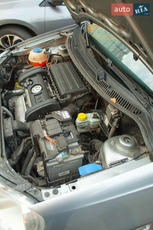 Хэтчбек Volkswagen Polo 2007 в Луцке