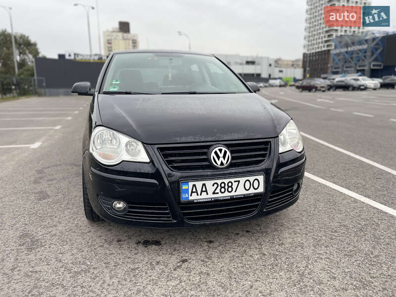 Хетчбек Volkswagen Polo 2008 в Києві