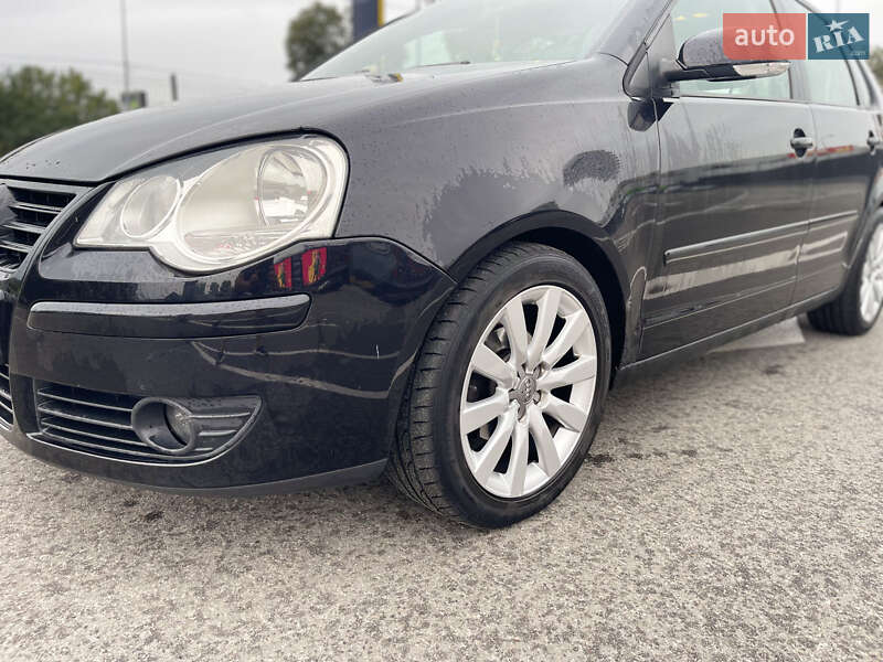 Хетчбек Volkswagen Polo 2008 в Києві