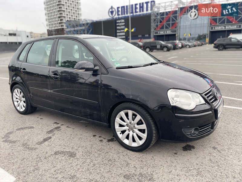 Хетчбек Volkswagen Polo 2008 в Києві