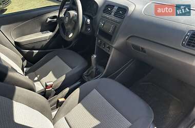 Седан Volkswagen Polo 2012 в 