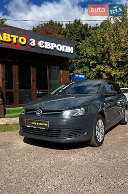 Седан Volkswagen Polo 2011 в Чернігові