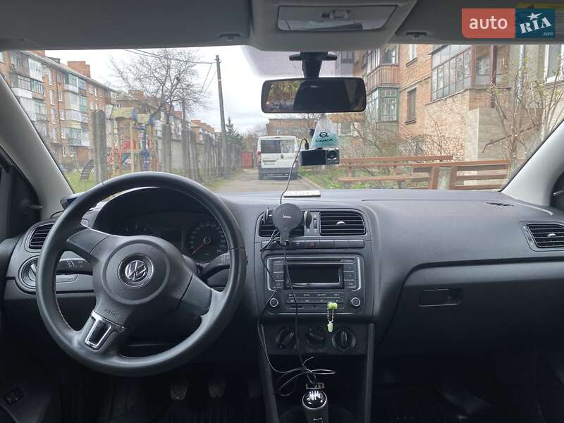 Седан Volkswagen Polo 2013 в Казатине