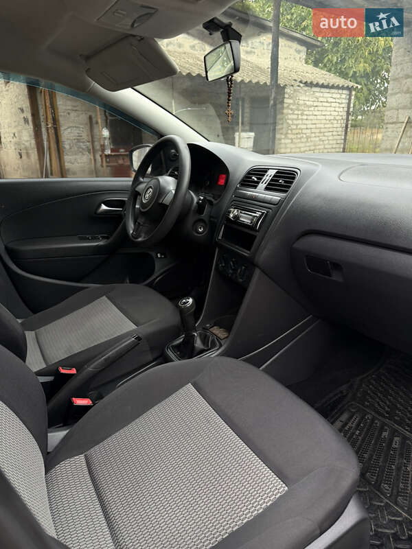 Седан Volkswagen Polo 2011 в Харькове